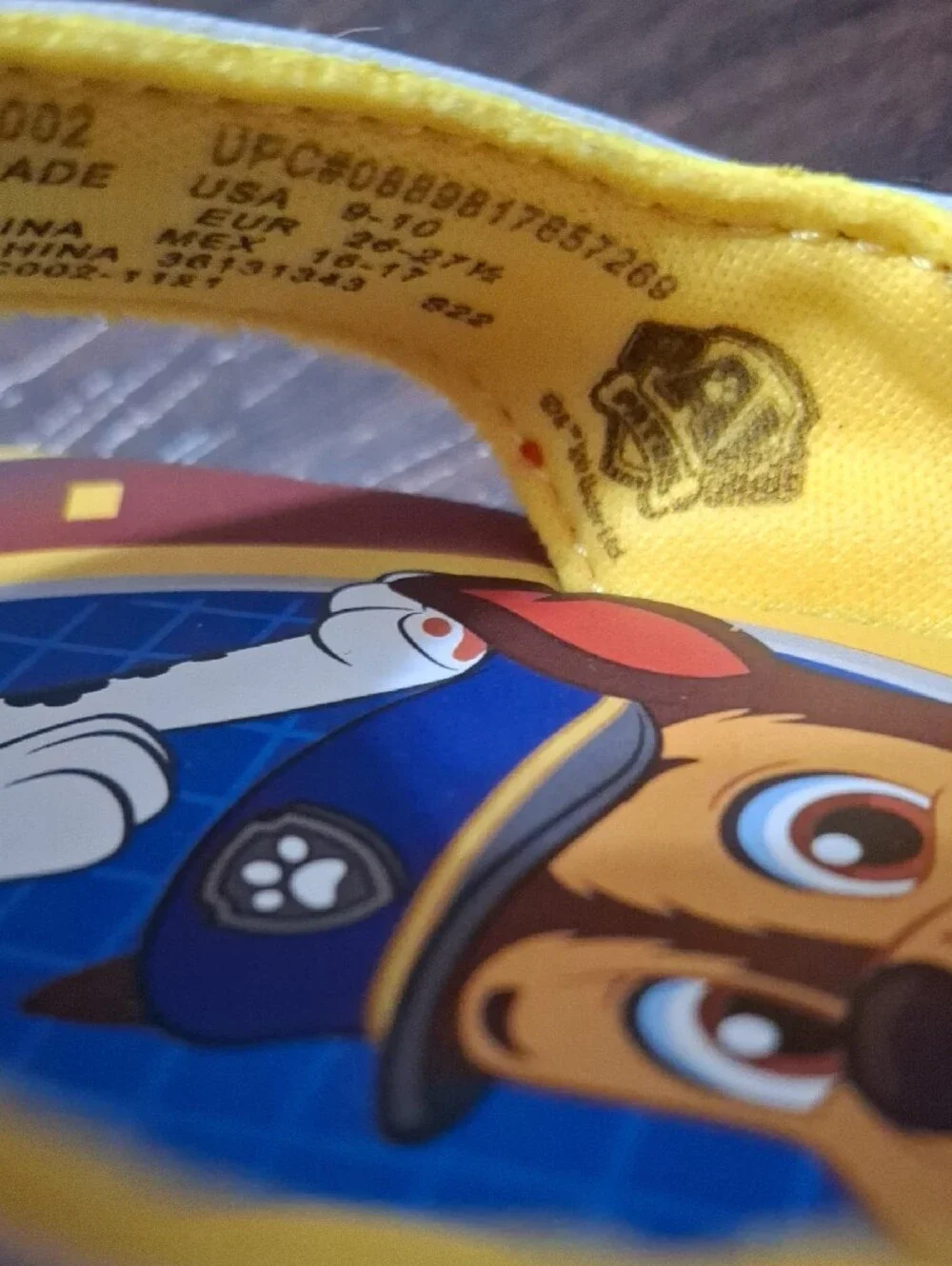 Paw Patrol Red, Blue & Yellow Kids' Character Sandals Size 9/10